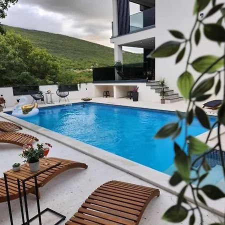 Kuca Za Odmor Maya Villa Poljica (Makarska)