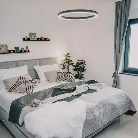 Villa Kuca Za Odmor Maya *